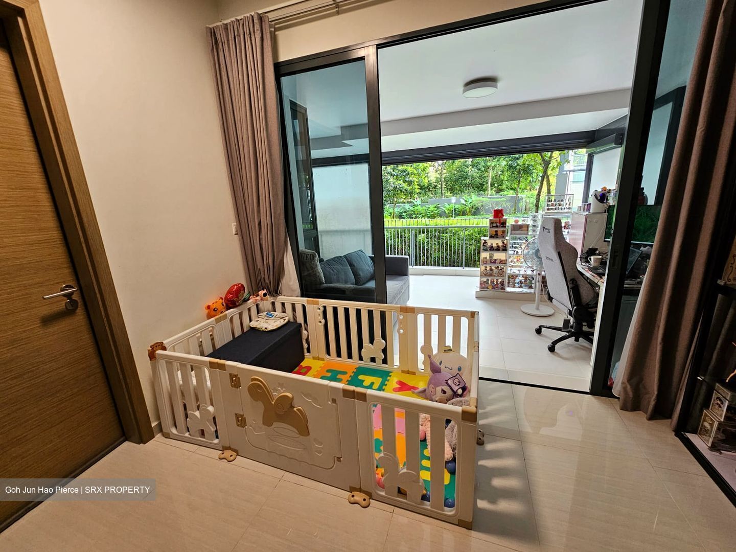 The Palette (D18), Condominium #451502461